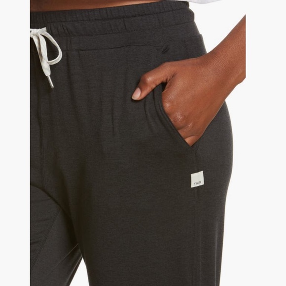 VUORI PERFORMANCE JOGGERS SIZE XS EUC - Picture 5 of 6